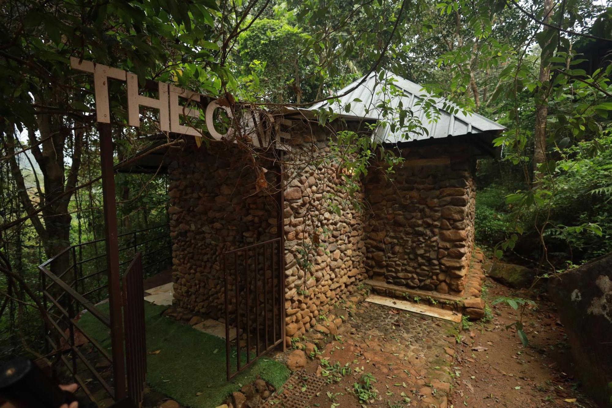 Holistic Stay Eco-Resort & Ayurvedic Retreat Paithalmala Exterior photo